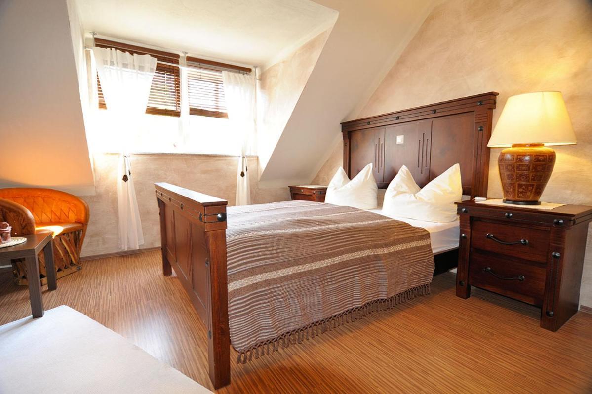 "Das Schlafzimmer" Erlebnis & Boutiquehotel - Ehemals Hacienda Mexicana Spittal an der Drau Exterior foto